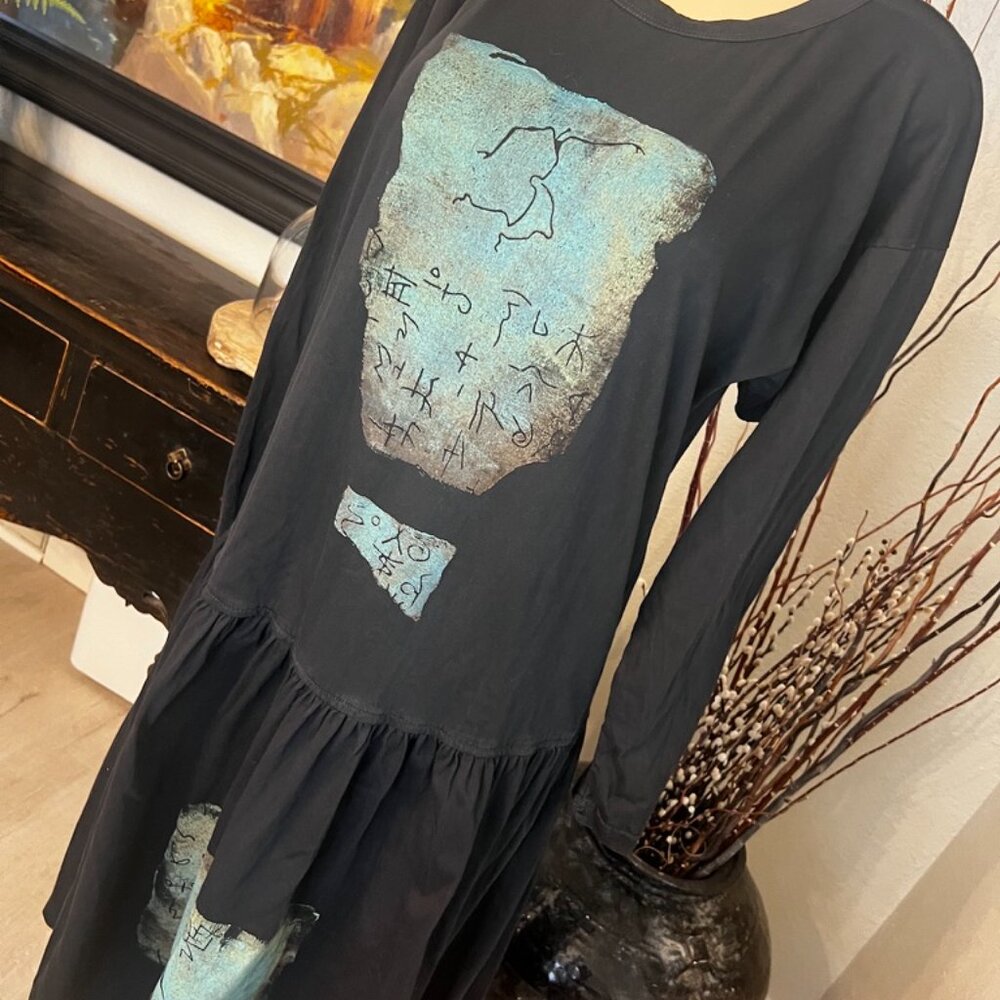 VITAL SIGNS Hand Blocked Print Dress "the dancers" round neck long sleeve maxi